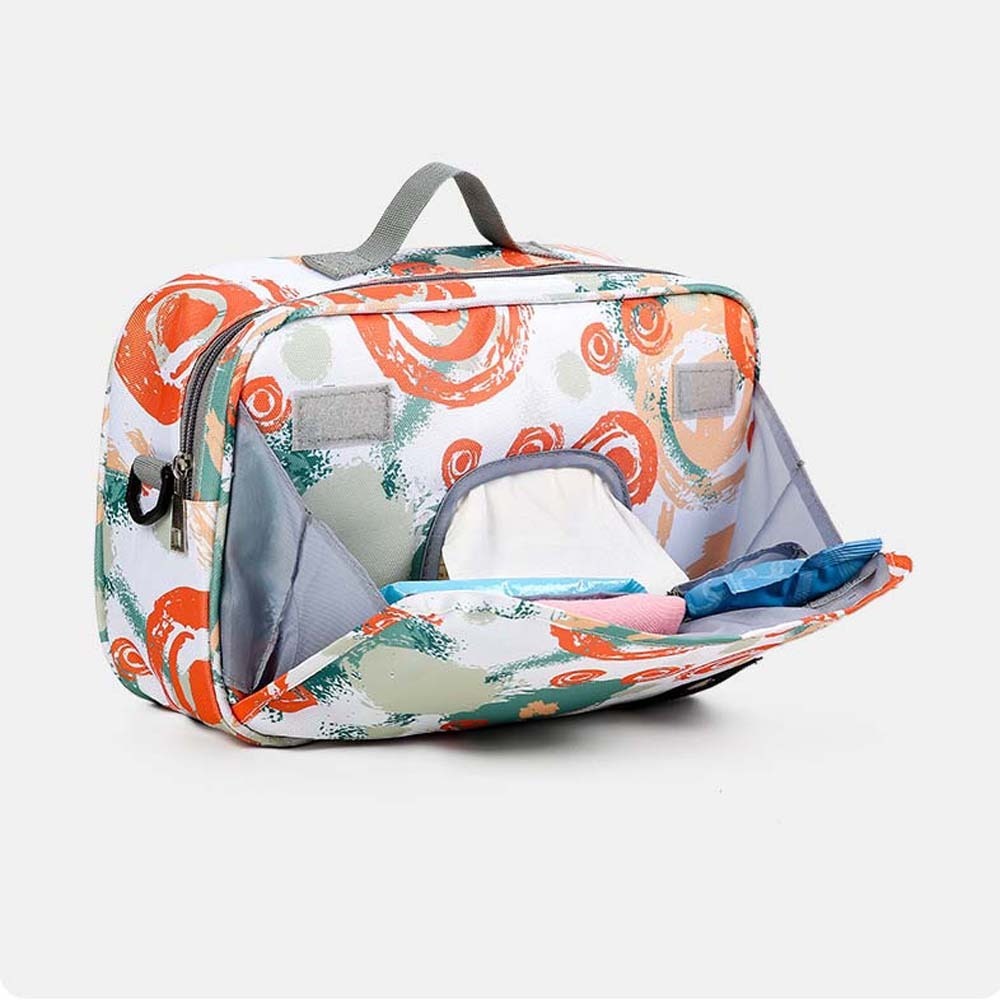 Diaper Bag Backpack - 2サイズ ソフトおむつ収納バッグ 大容量 厚手 ママ用ベビーカーオーガナイザー プリントナイロン