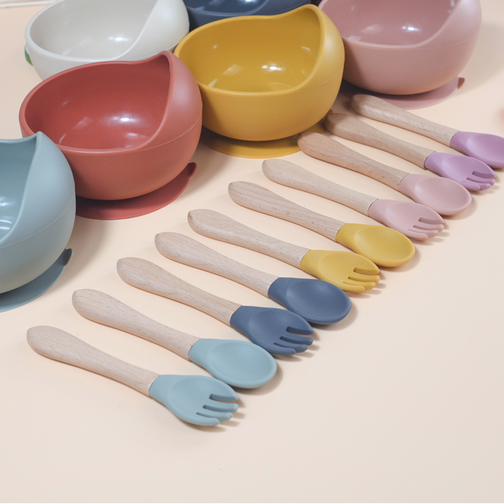 シリコン製給餌セット、シリコン製ボウル＆スプーン＆フォーク、 - Baby Led Weaning Set のレビューと価格